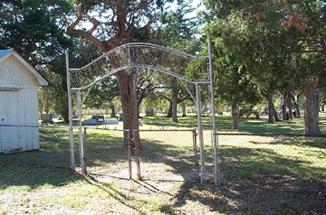 Cistern Public Cemetery entrance