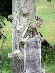 Michaelis gravestone at Bethlehem Lutheran Cemetery